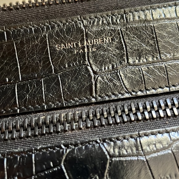 Saint Laurent croc pouch - Picture 2 of 6